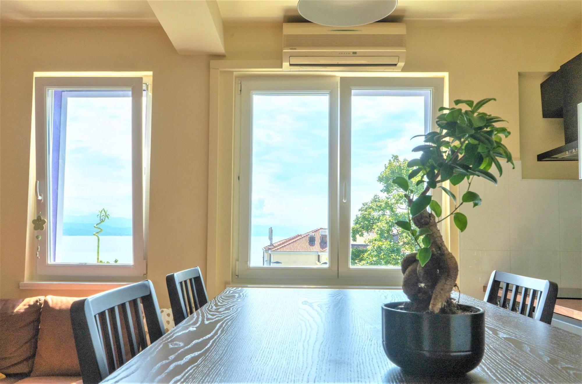Apartment Near Beach With Sea View Opatija Exterior photo